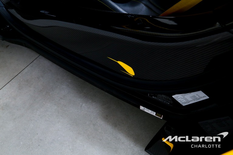 Used-2022-McLaren-765LT-Spider
