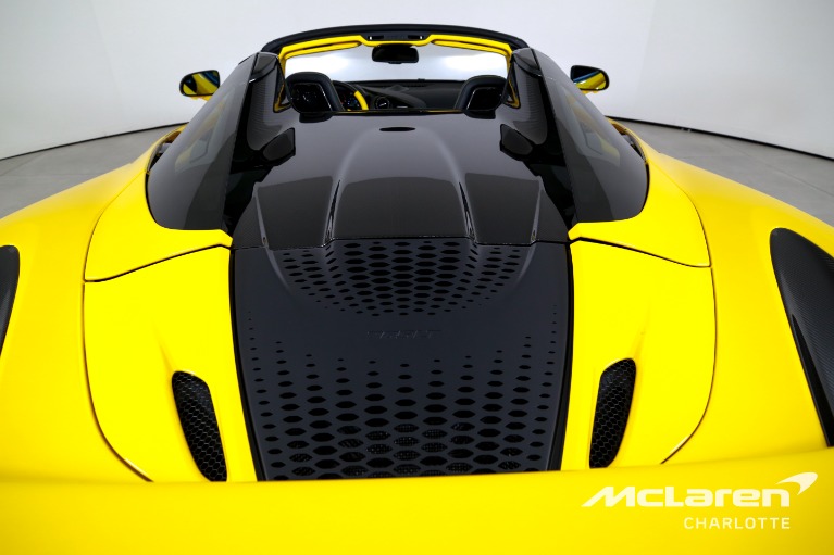 Used-2022-McLaren-765LT-Spider