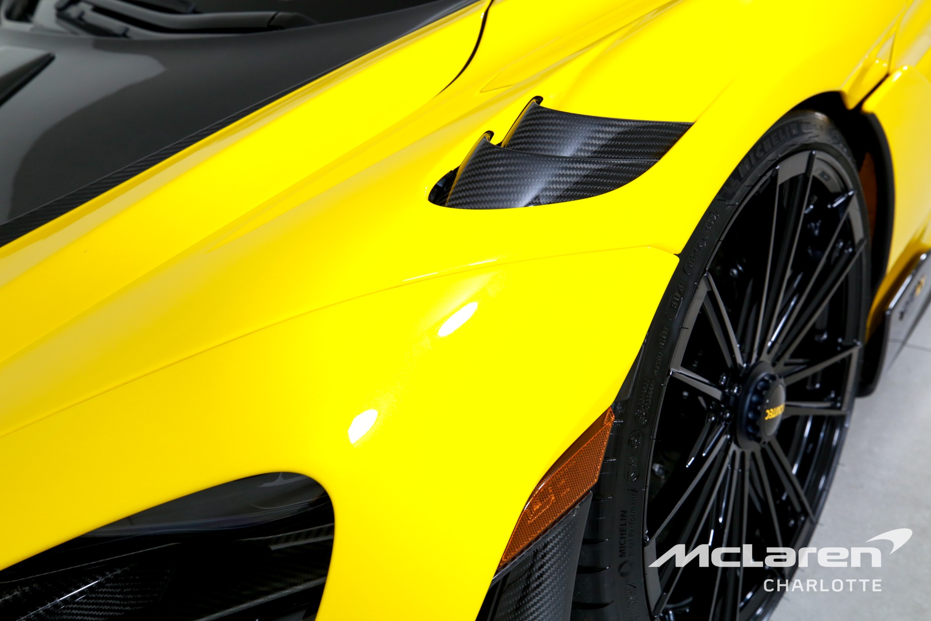 Used 2022 McLaren 765LT Spider  | Charlotte, NC