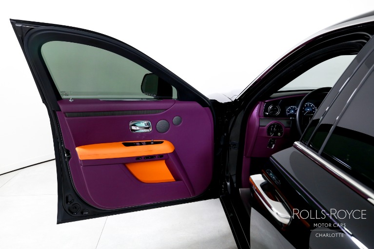 Used-2022-Rolls-Royce-Ghost