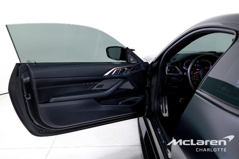 Used-2022-BMW-M4-Competition-xDrive