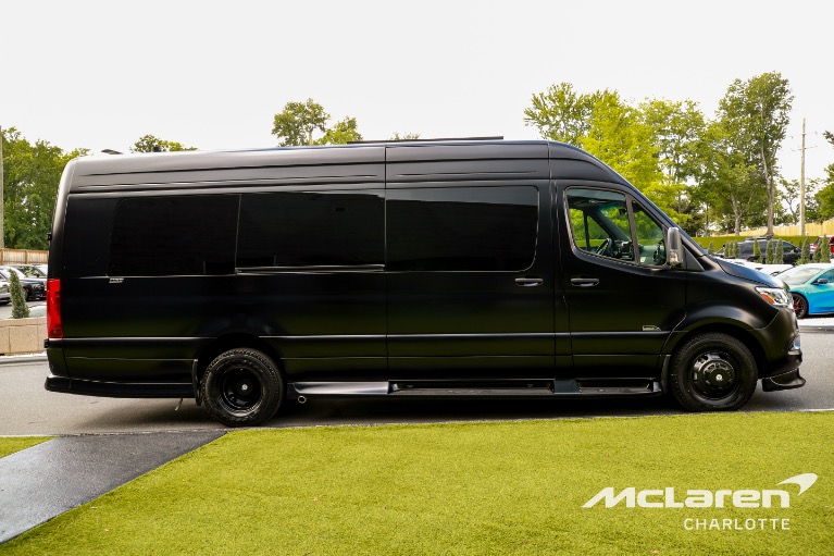 New-2027-Mercedes-Benz-Sprinter-3500XD