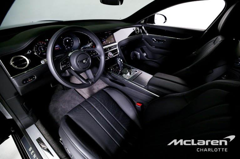 Used-2025-Bentley-Flying-Spur-Black-Edition
