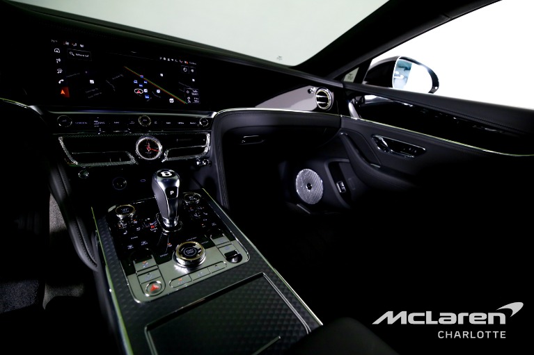 Used-2025-Bentley-Flying-Spur-Black-Edition