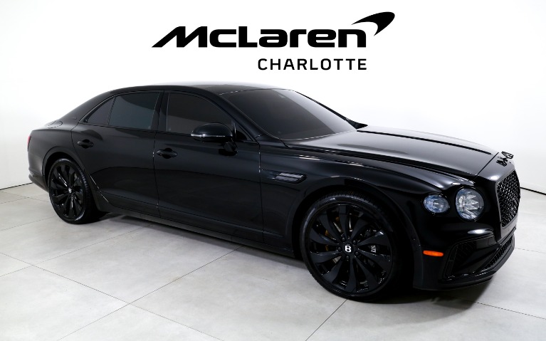 Used-2025-Bentley-Flying-Spur-Black-Edition