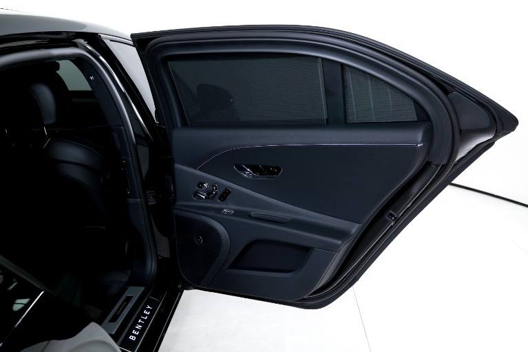 Used-2025-Bentley-Flying-Spur-Black-Edition
