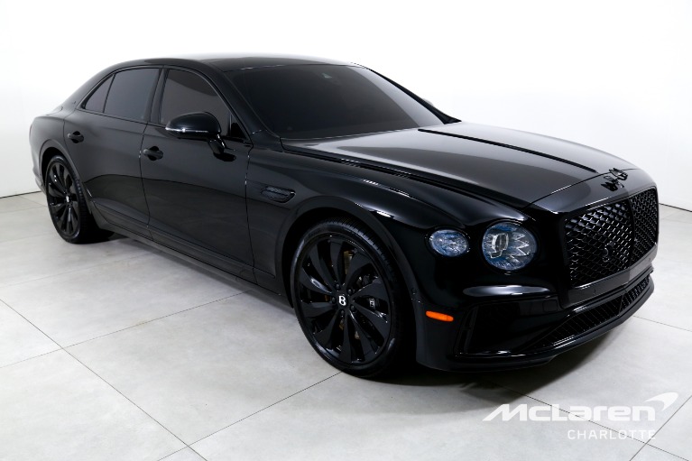 Used-2025-Bentley-Flying-Spur-Black-Edition