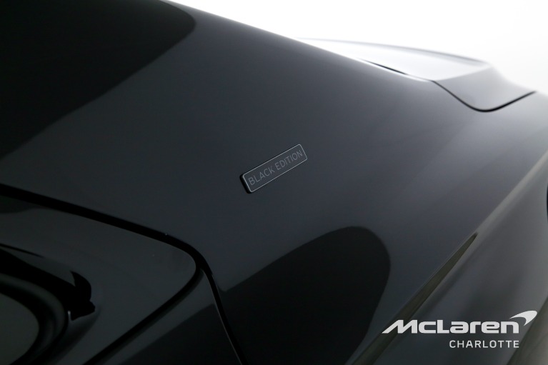 Used-2025-Bentley-Flying-Spur-Black-Edition