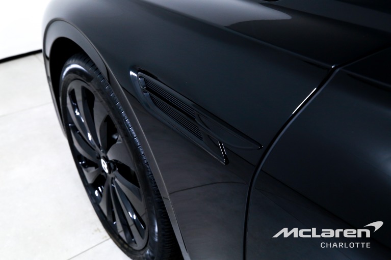 Used-2025-Bentley-Flying-Spur-Black-Edition