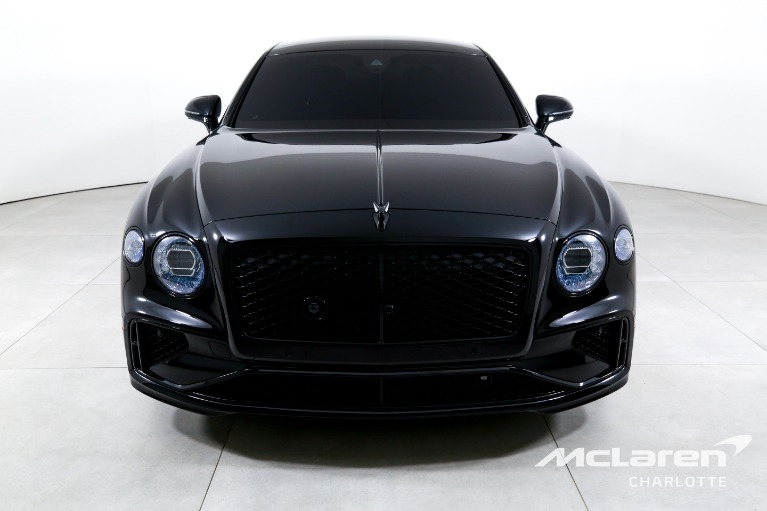 Used-2025-Bentley-Flying-Spur-Black-Edition
