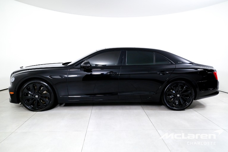 Used-2025-Bentley-Flying-Spur-Black-Edition