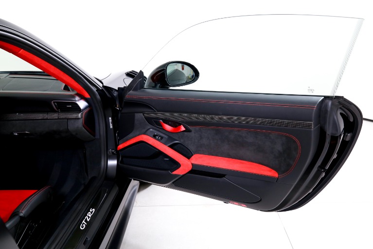Used-2018-Porsche-911-GT2-RS