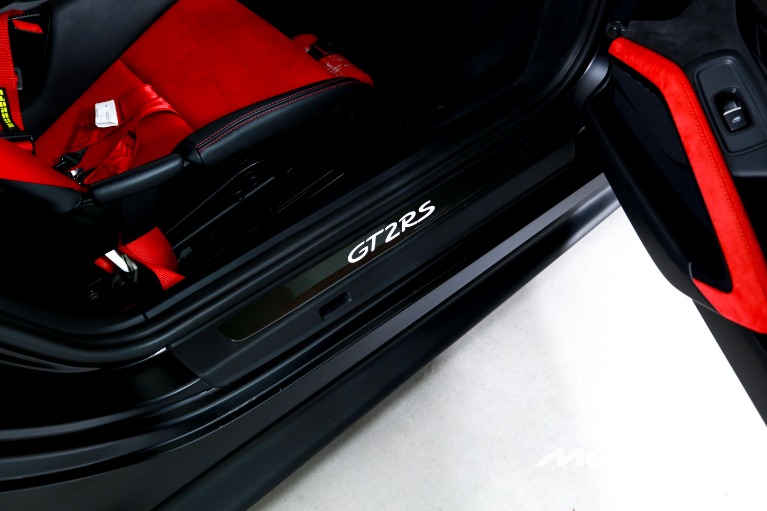 Used-2018-Porsche-911-GT2-RS