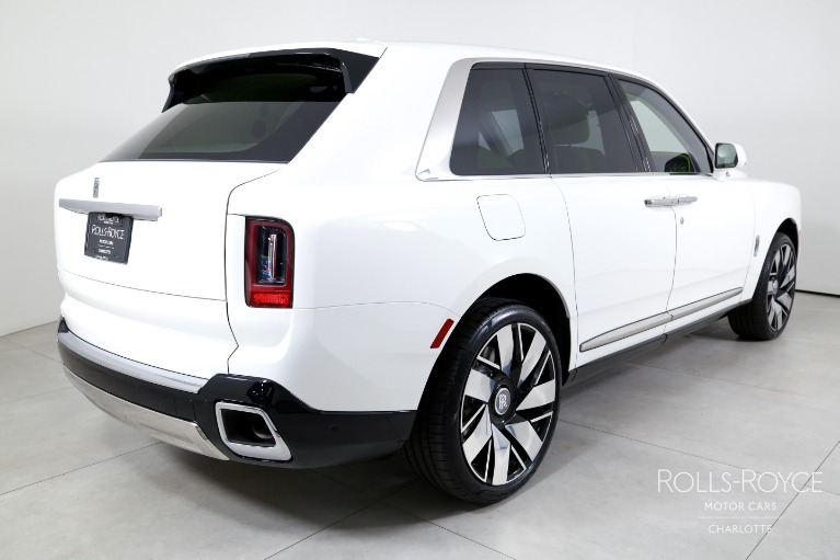 New-2027-Rolls-Royce-Cullinan