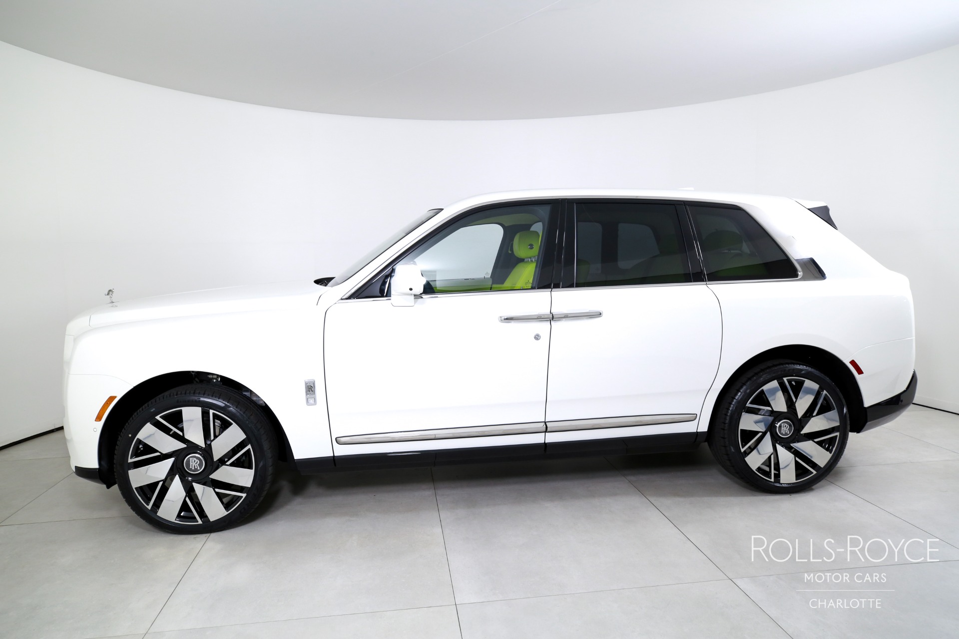 New 2027 Rolls-Royce Cullinan  | Charlotte, NC