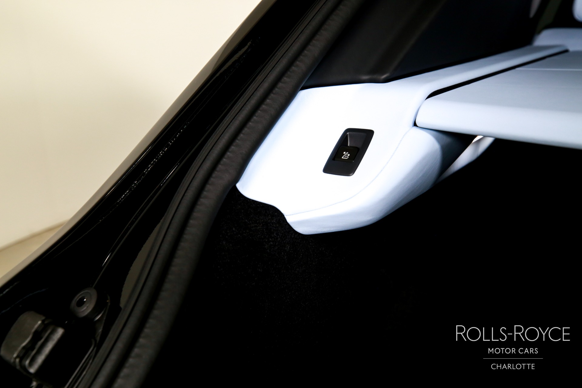New 2027 Rolls-Royce Cullinan  | Charlotte, NC