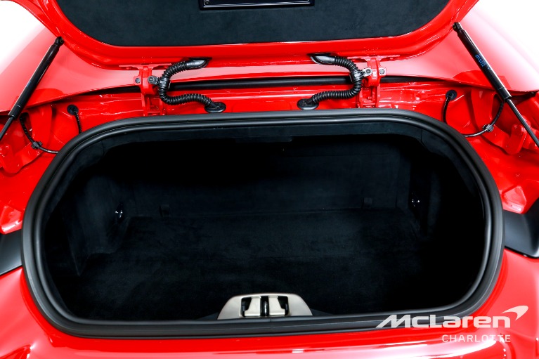 Used-2021-Ferrari-812-GTS
