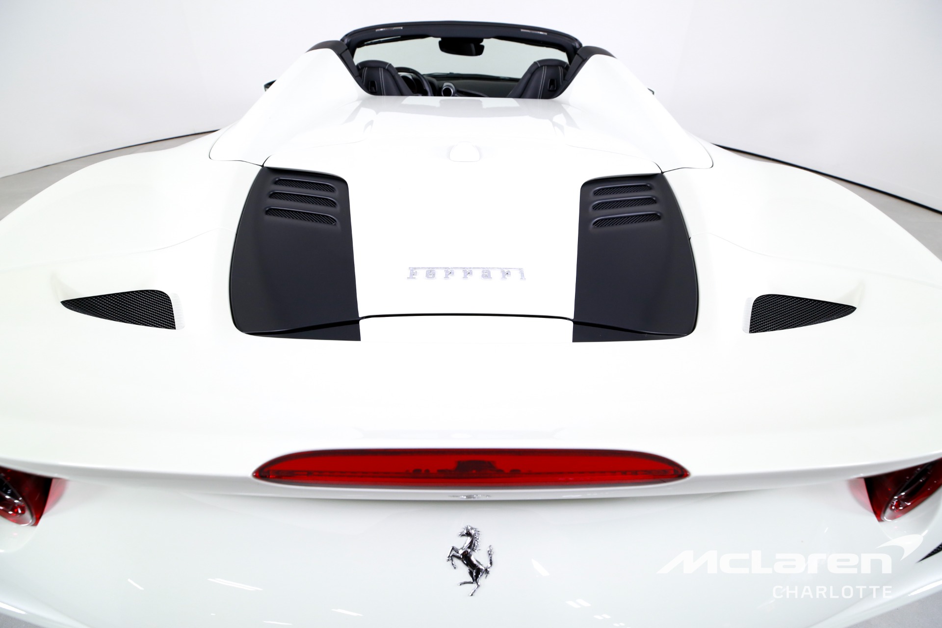 Used 2022 Ferrari F8 Spider  | Charlotte, NC