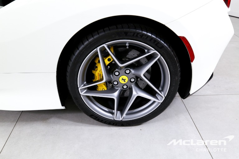 Used-2022-Ferrari-F8-Spider