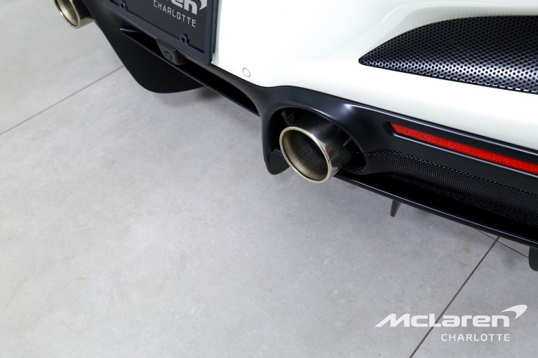 Used-2022-Ferrari-F8-Spider