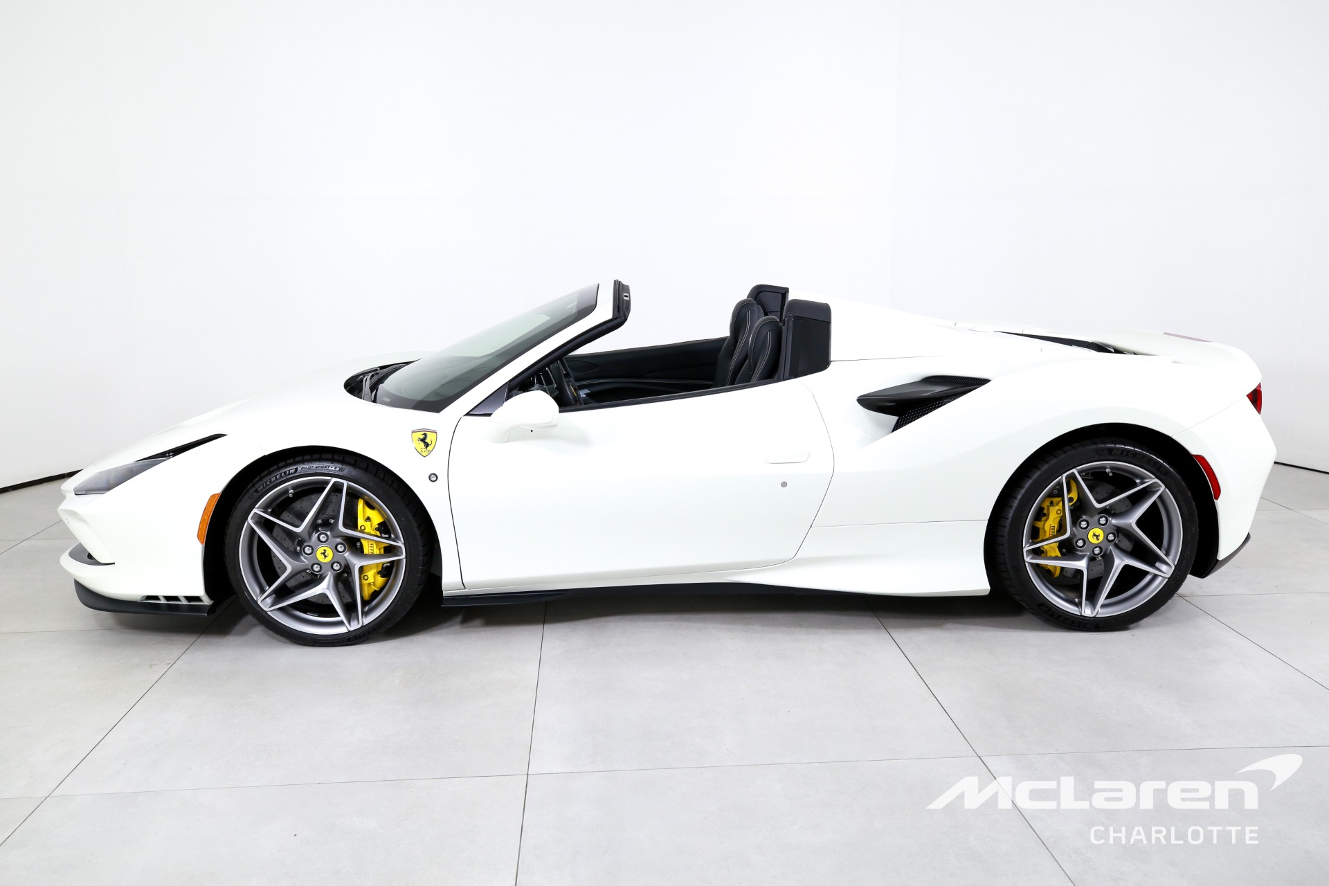 Used 2022 Ferrari F8 Spider  | Charlotte, NC