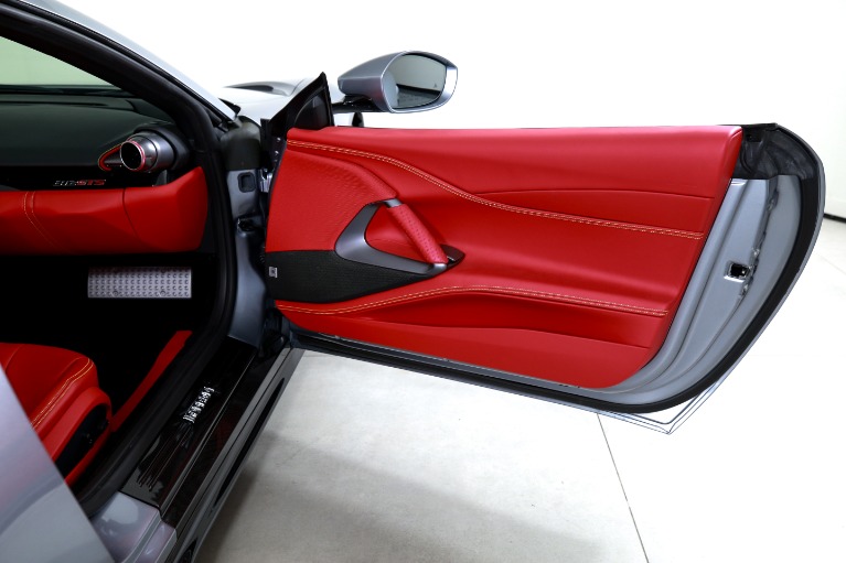 Used-2022-Ferrari-812-GTS