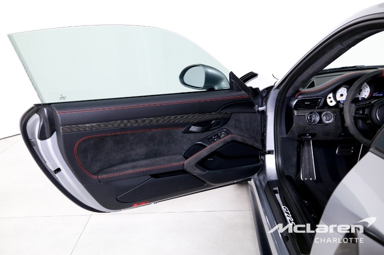 Used-2018-Porsche-911-GT2-RS