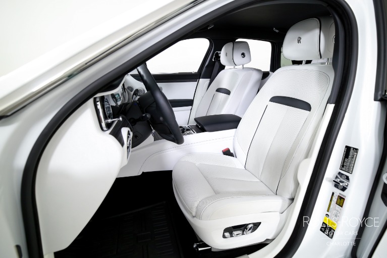 Used-2021-Rolls-Royce-Ghost