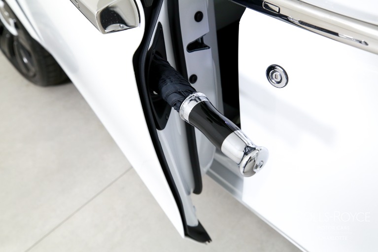Used-2021-Rolls-Royce-Ghost