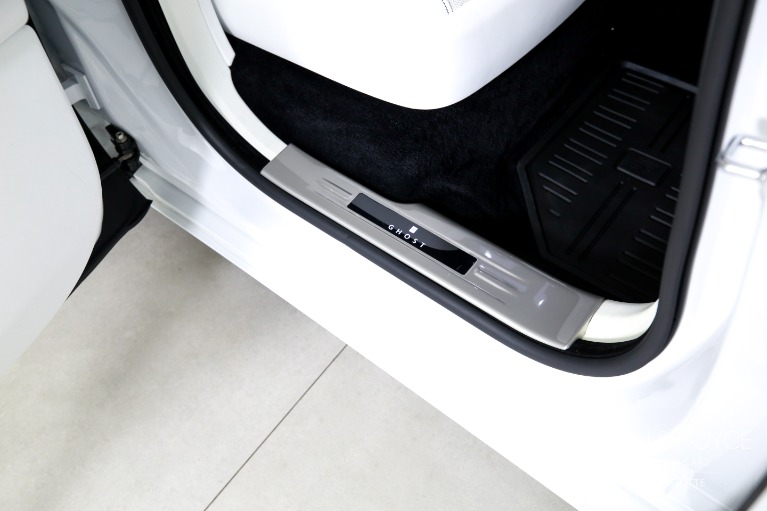 Used-2021-Rolls-Royce-Ghost