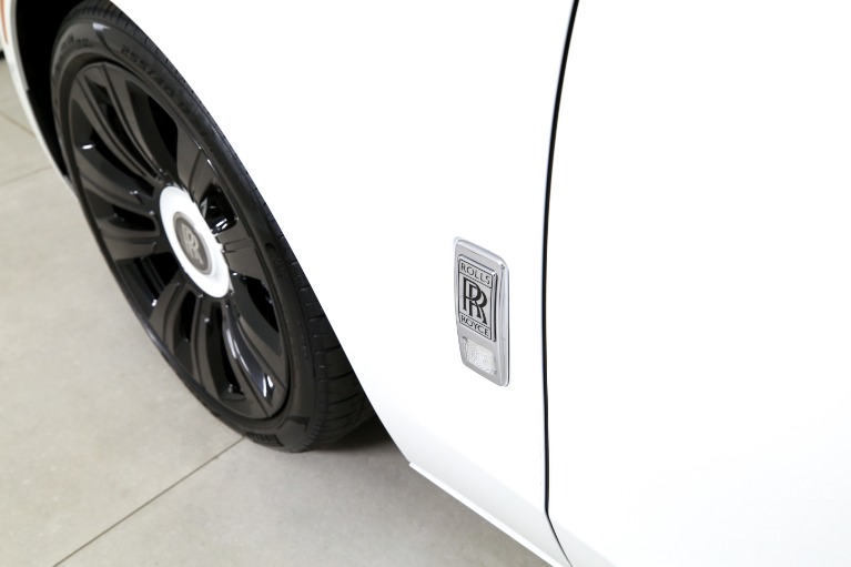 Used-2021-Rolls-Royce-Ghost