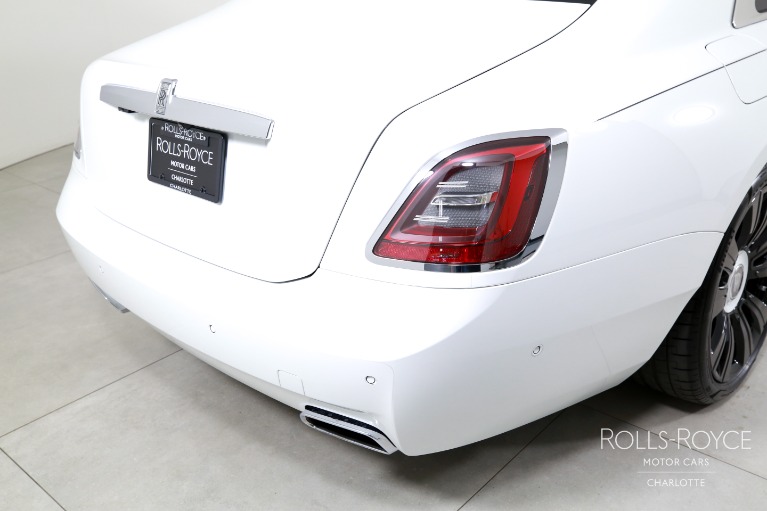 Used-2021-Rolls-Royce-Ghost