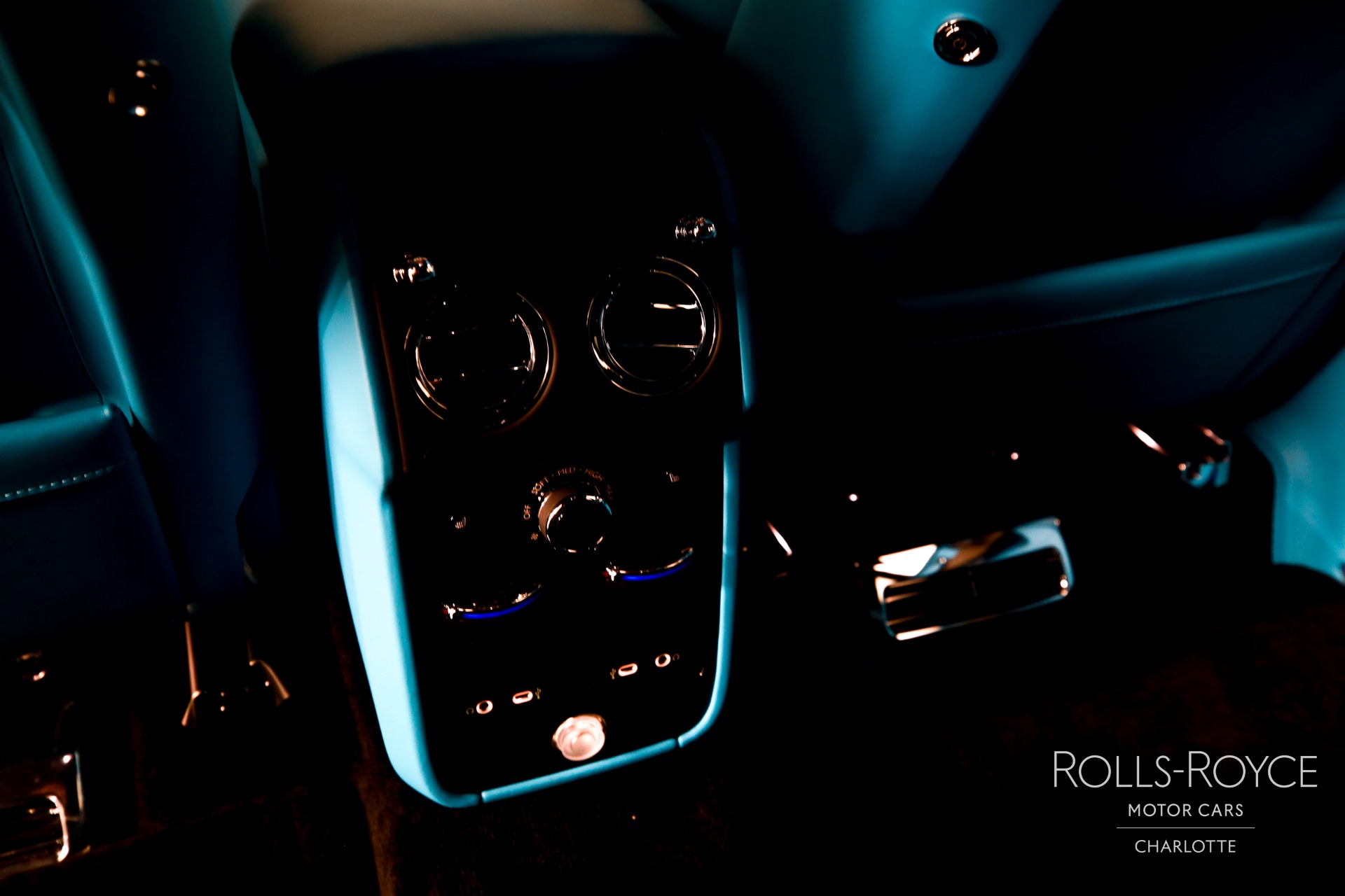 New 2027 Rolls-Royce Cullinan  | Charlotte, NC