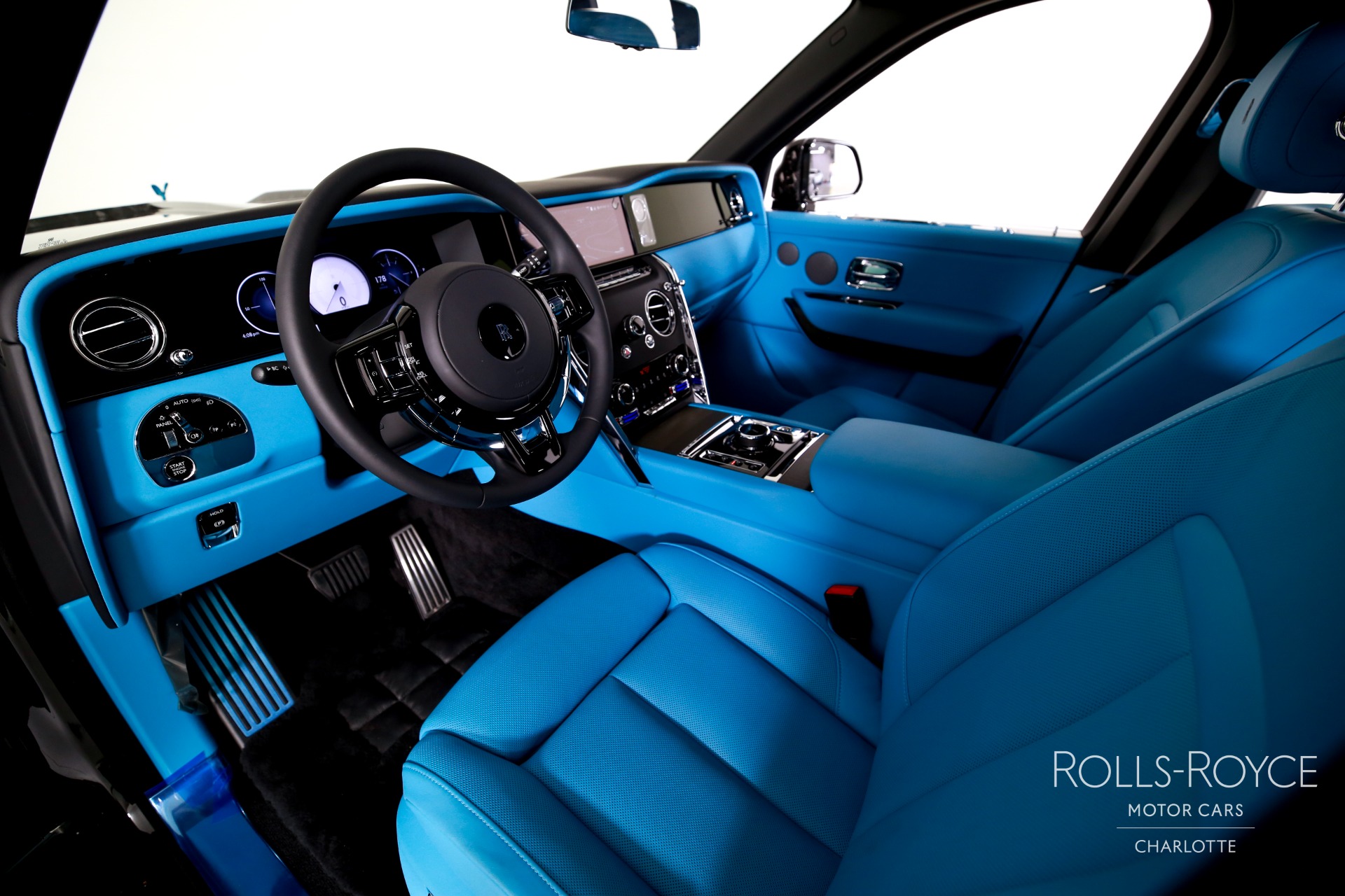 New 2027 Rolls-Royce Cullinan  | Charlotte, NC
