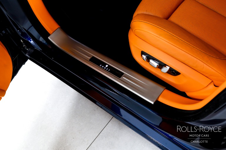 Used-2021-Rolls-Royce-Ghost