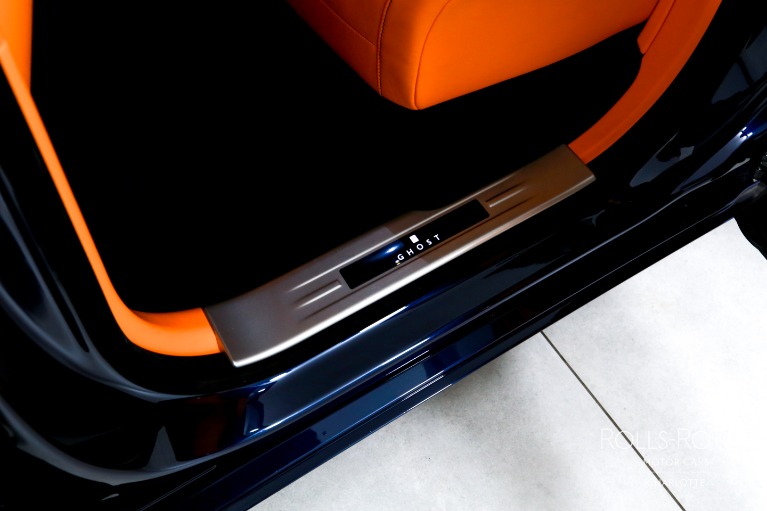 Used-2021-Rolls-Royce-Ghost