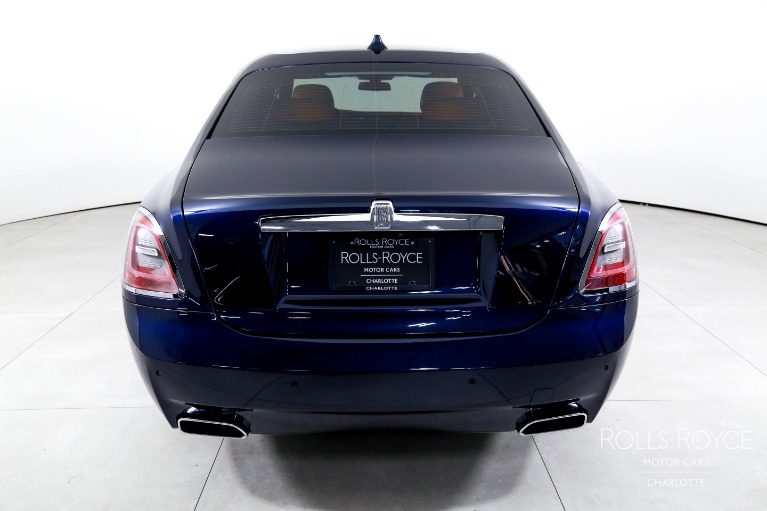 Used-2021-Rolls-Royce-Ghost
