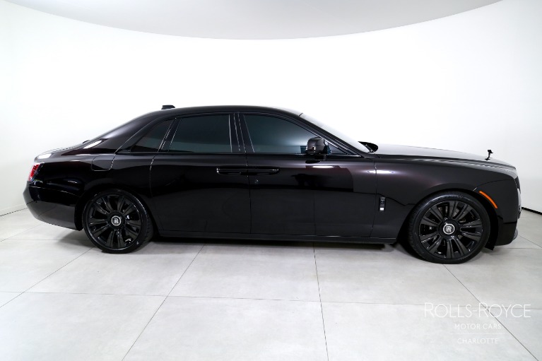 Used-2021-Rolls-Royce-Ghost