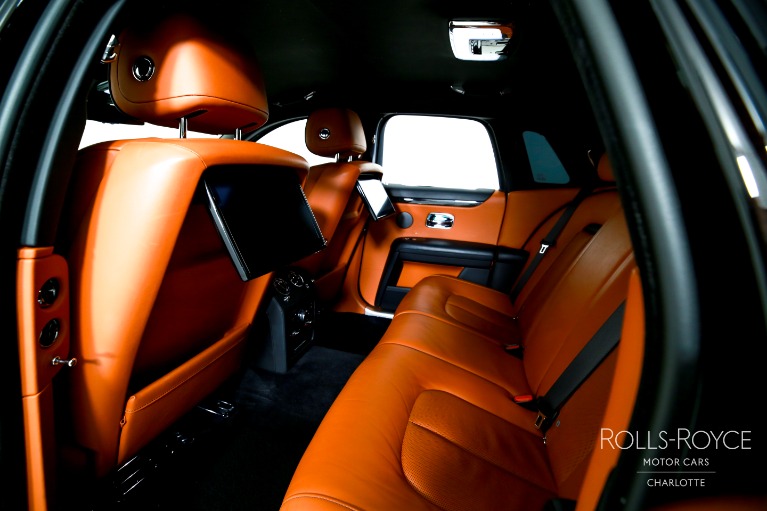 Used-2021-Rolls-Royce-Ghost