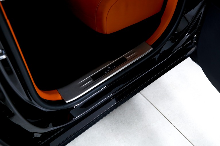 Used-2021-Rolls-Royce-Ghost