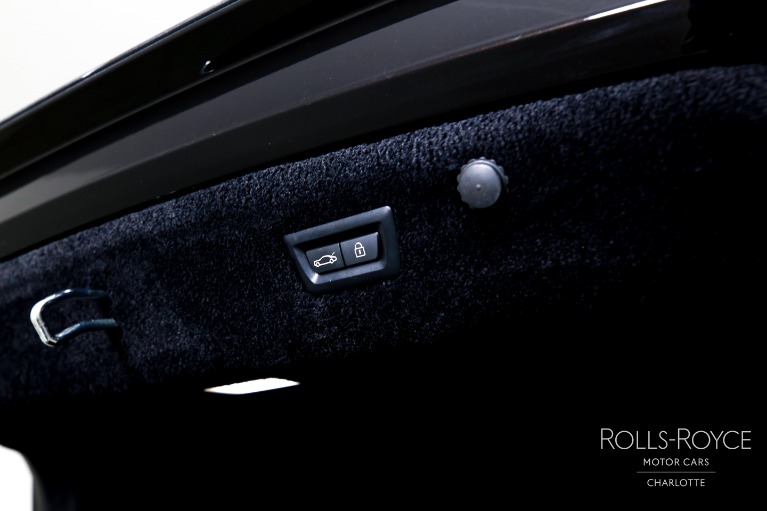 Used-2021-Rolls-Royce-Ghost