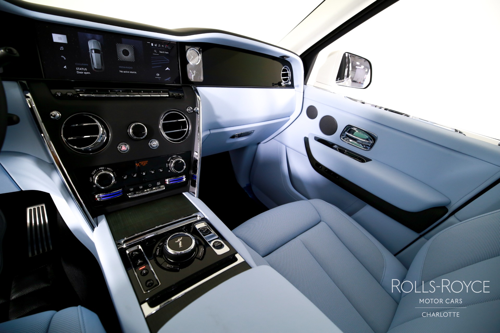 New 2027 Rolls-Royce Cullinan  | Charlotte, NC