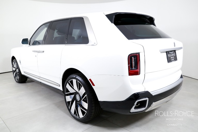 New-2027-Rolls-Royce-Cullinan