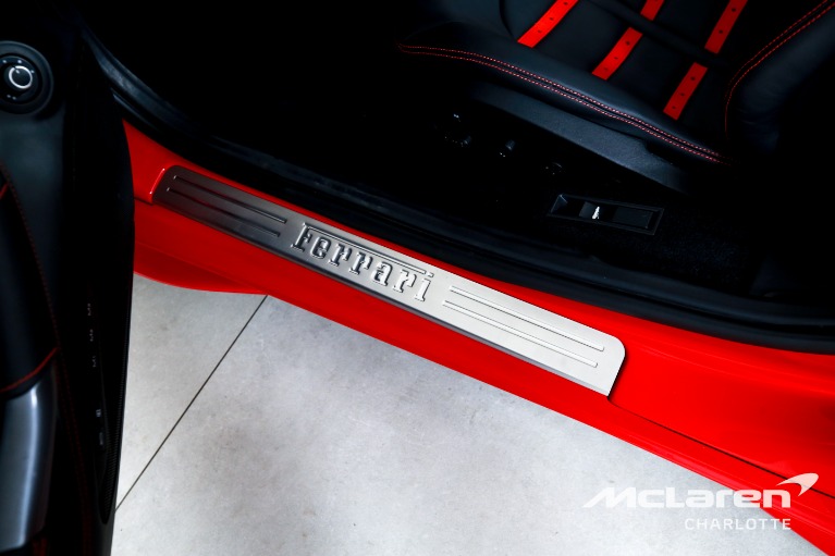 Used-2021-Ferrari-F8-Spider