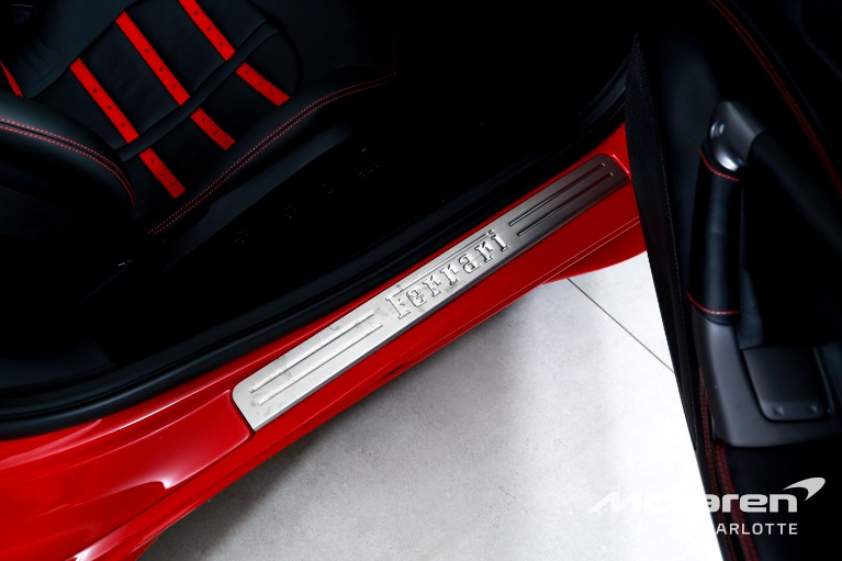 Used-2021-Ferrari-F8-Spider