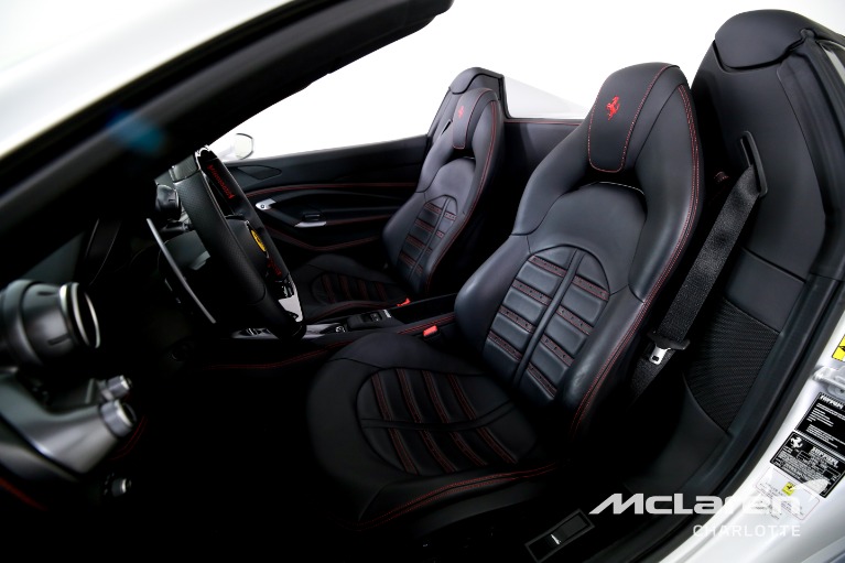 Used-2022-Ferrari-F8-Spider