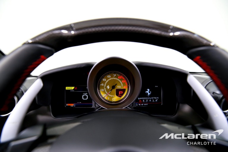 Used-2022-Ferrari-F8-Spider