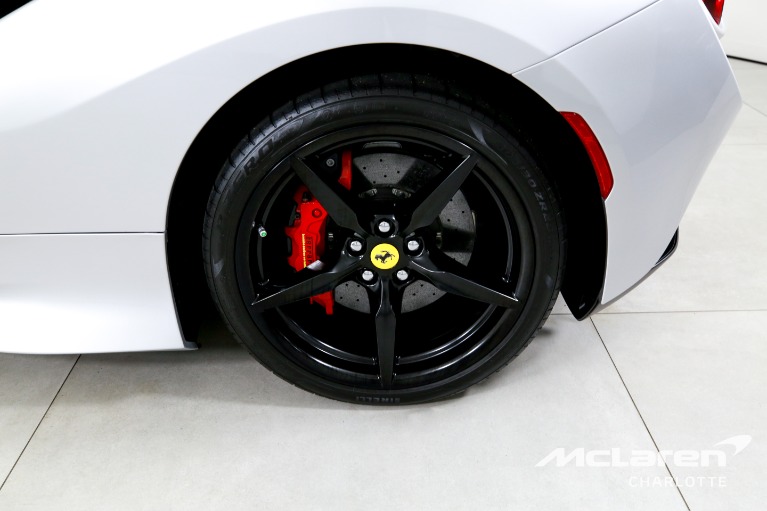 Used-2022-Ferrari-F8-Spider