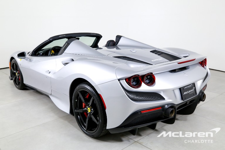 Used-2022-Ferrari-F8-Spider