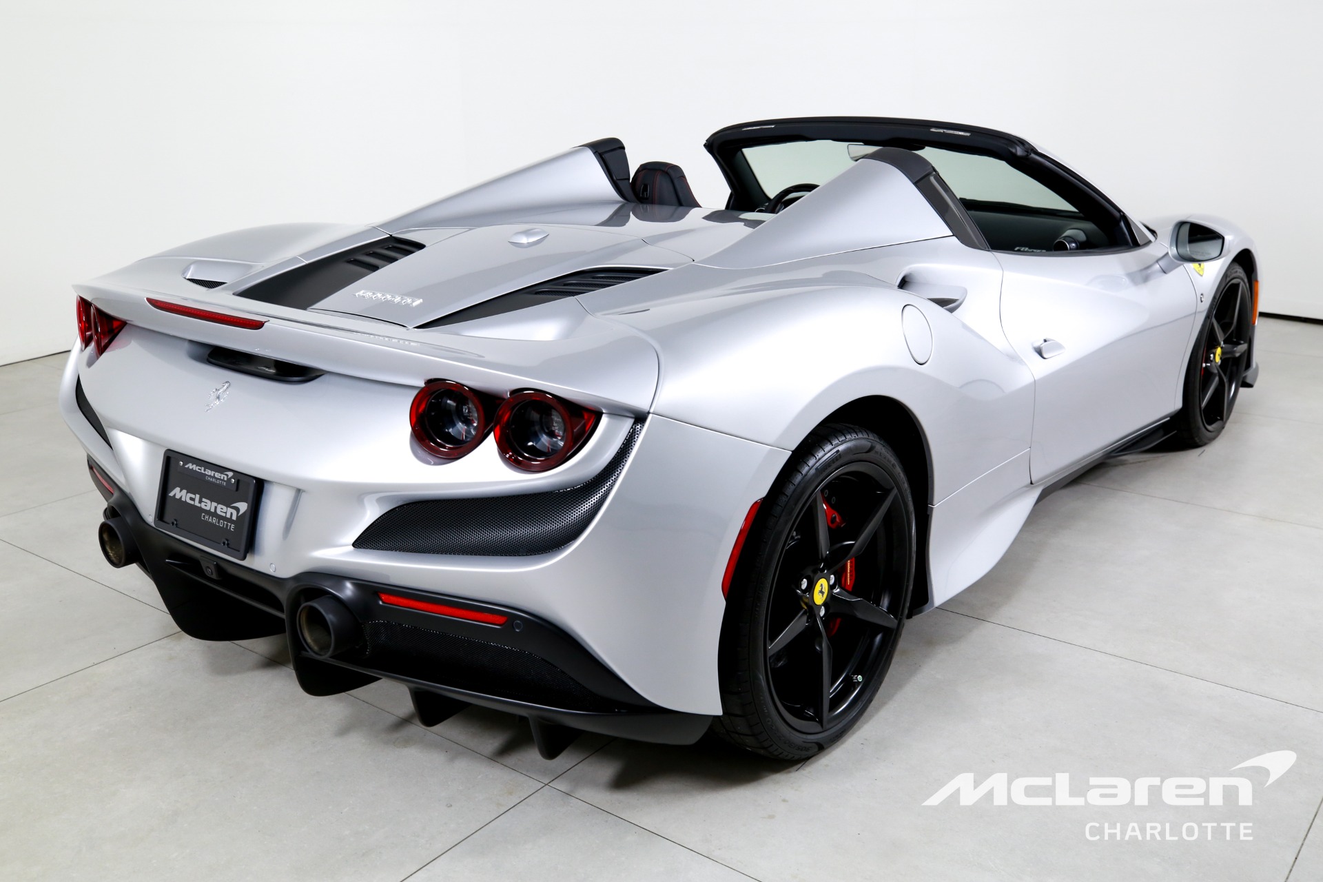 Used 2022 Ferrari F8 Spider  | Charlotte, NC